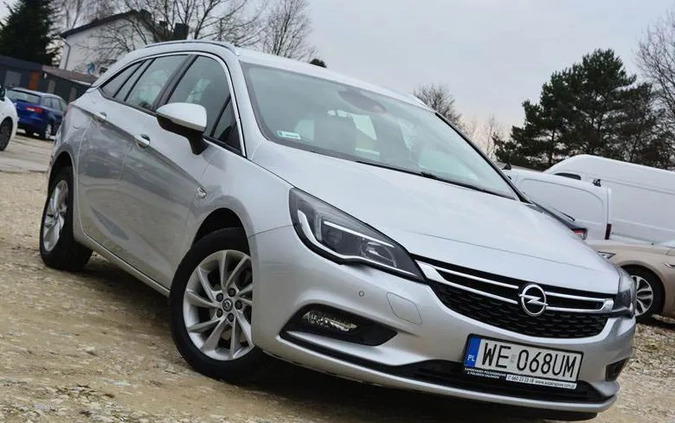 Opel Astra cena 54900 przebieg: 137000, rok produkcji 2018 z Tarnowskie Góry małe 466